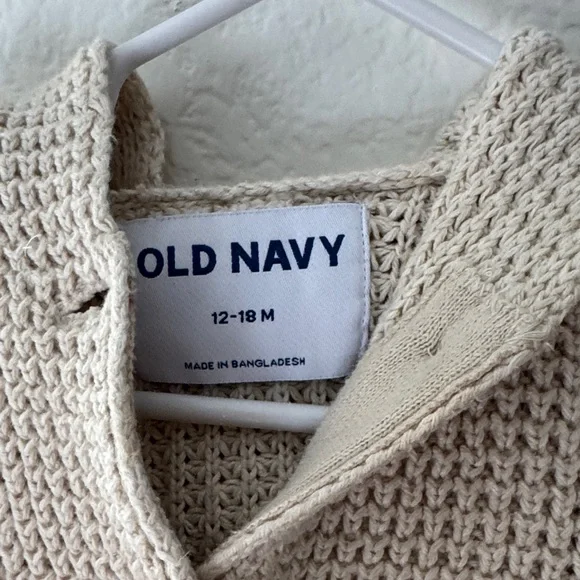 Old Navy Kids Beige Knit Sweater - Picture 3 of 6